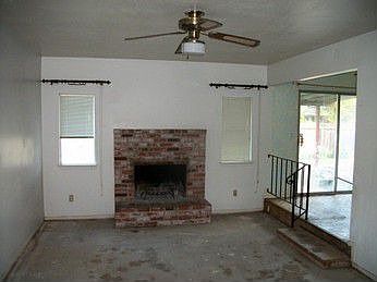 4th image of 9650 Hickock Dr