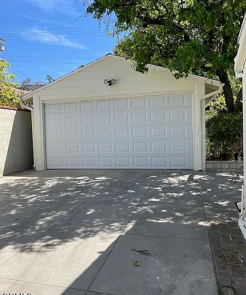 1650 Ard Eevin Ave — Photo 38