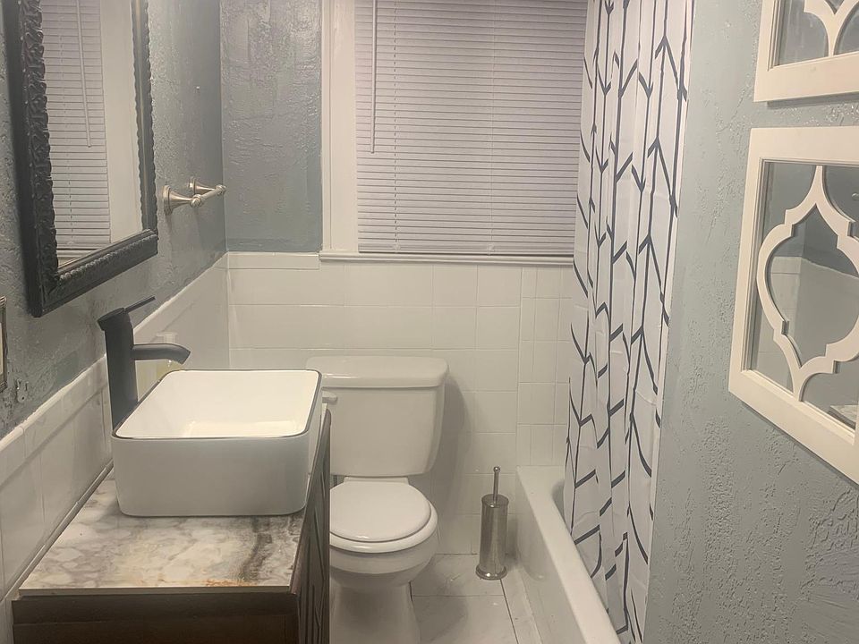 1st image of 352 W 11th St #1