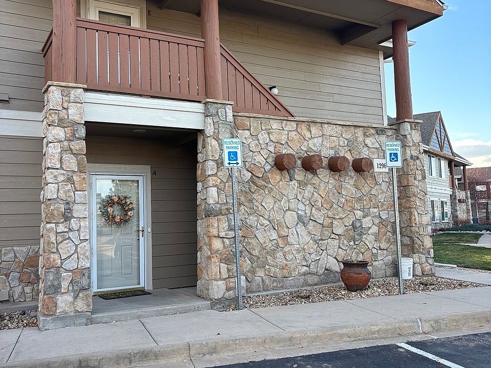 1st image of 1296 Lake Cir