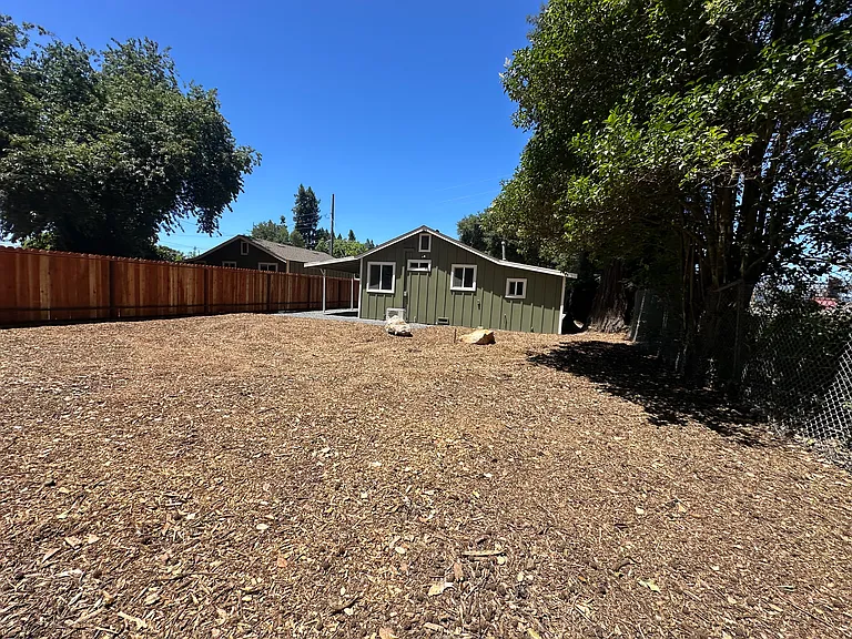 Bailhache Ave — Photo 9