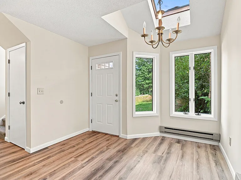 44 Tolland Ave #20 — Photo 3