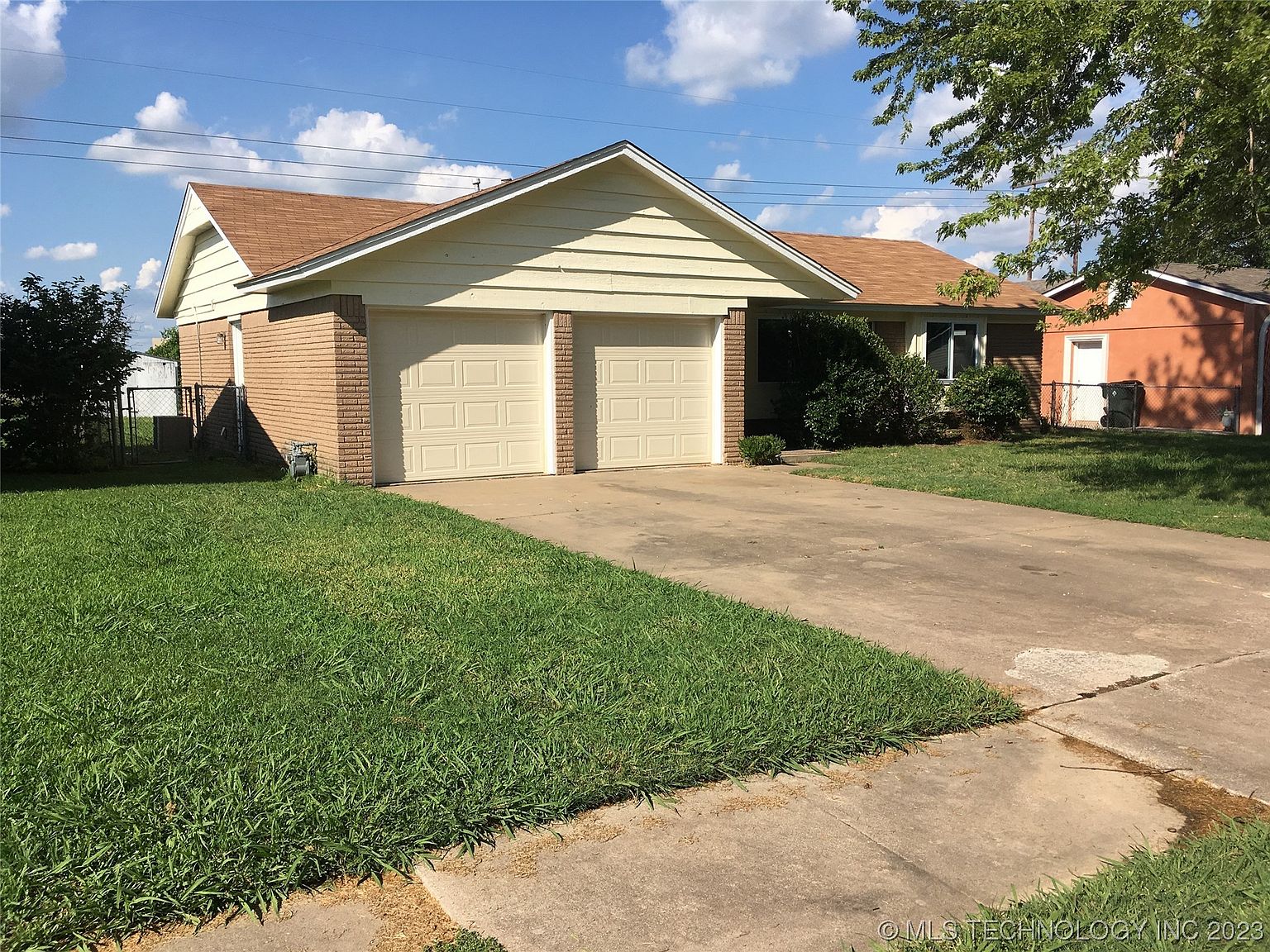 628 E Main St, Collinsville, OK 74021 MLS 2331640 Zillow