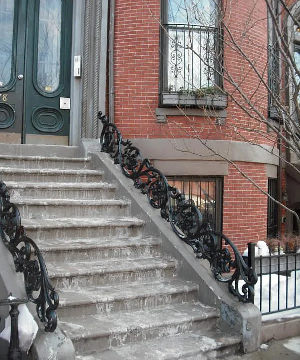 Tremont St