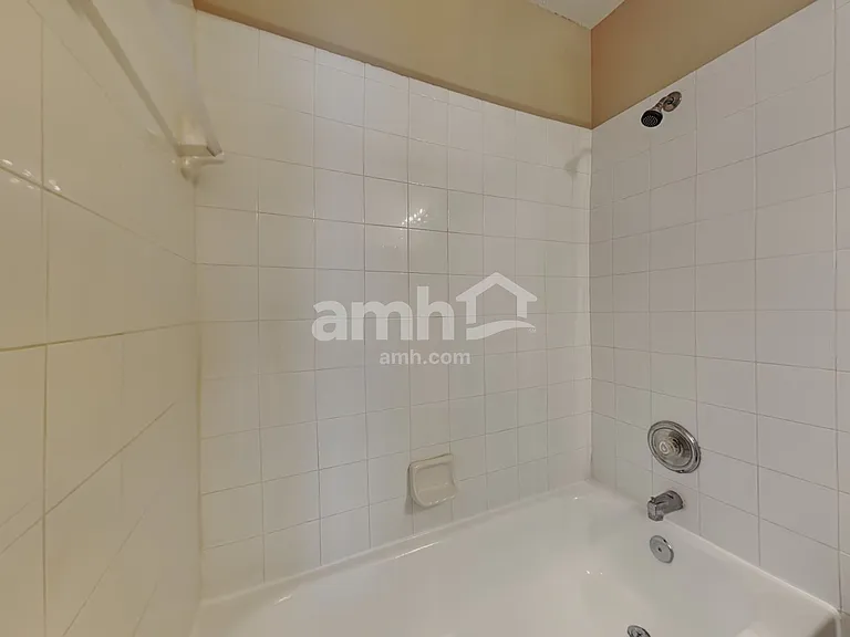 10602 Drayton Ct — Photo 18