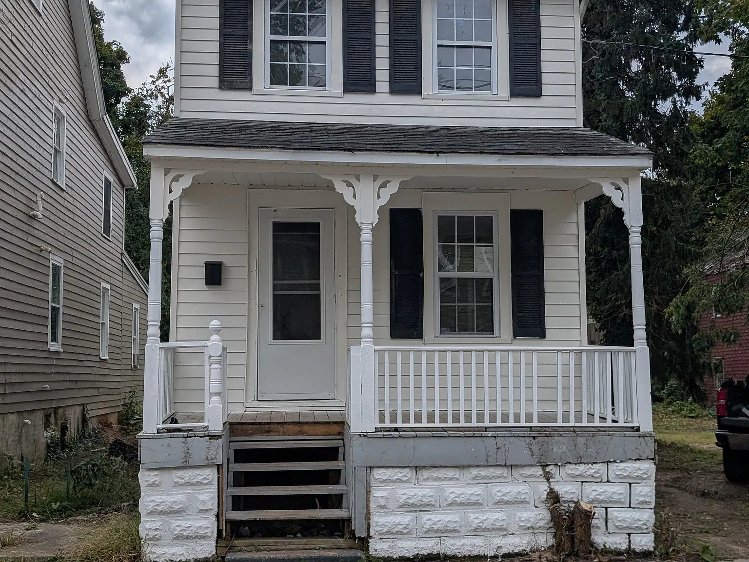 3 bed, 1439 sqft, $1,850 — Photo 2