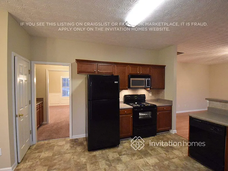 333 Interlake Pass — Photo 4