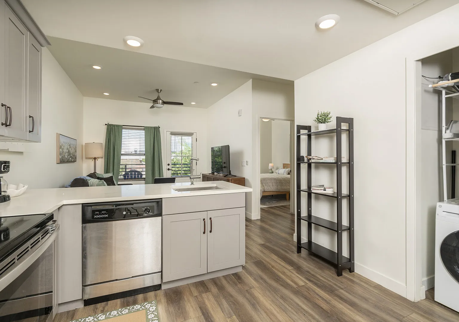 Urban Nine Lofts — Photo 4