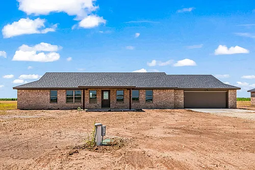 11015 N County Road 2800 #A Photo 1