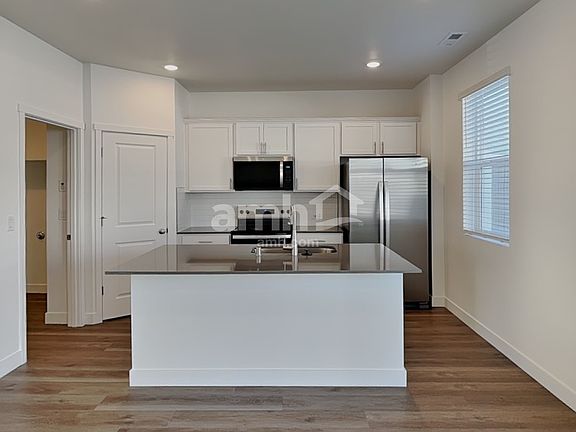 5th image of 4757 85th Ave NE