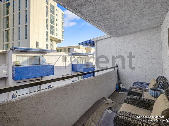 3rd image of 10982 Roebling Ave APT 558