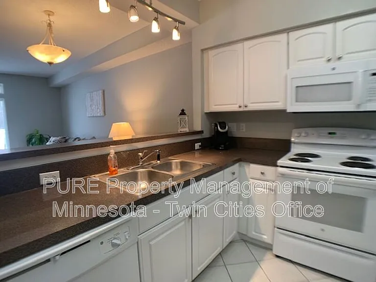2245 Creekside Ct — Photo 8