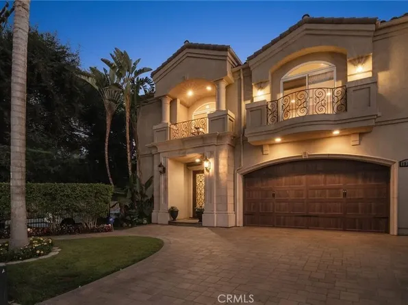 15102 Greenleaf St, Sherman Oaks, CA 91403