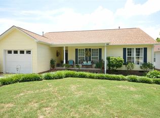 42 Stevenson Rd, Taylors, SC 29687