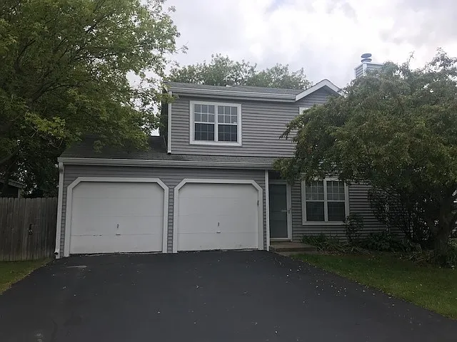2049 Countryside Ln photo 1