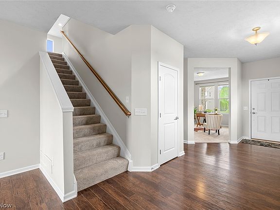 3rd image of 1938 Baker Ln