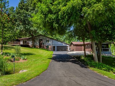 8181 45th Ln, Cumming, IA, 50061