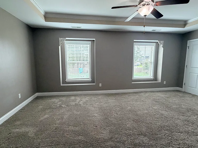 304 Vilas Way S — Photo 15