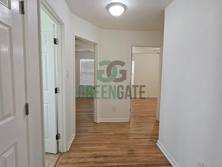 115 E Emerson Ave — Photo 13