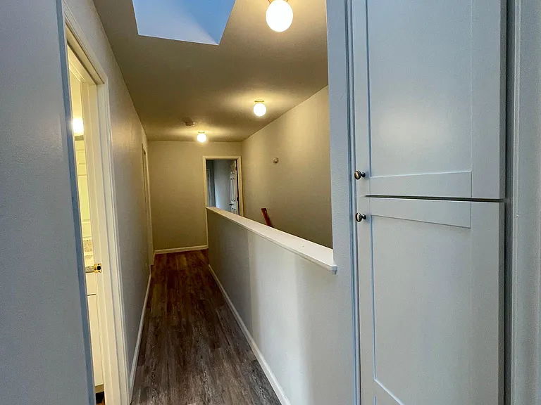 473 NE Conifer Blvd — Photo 10