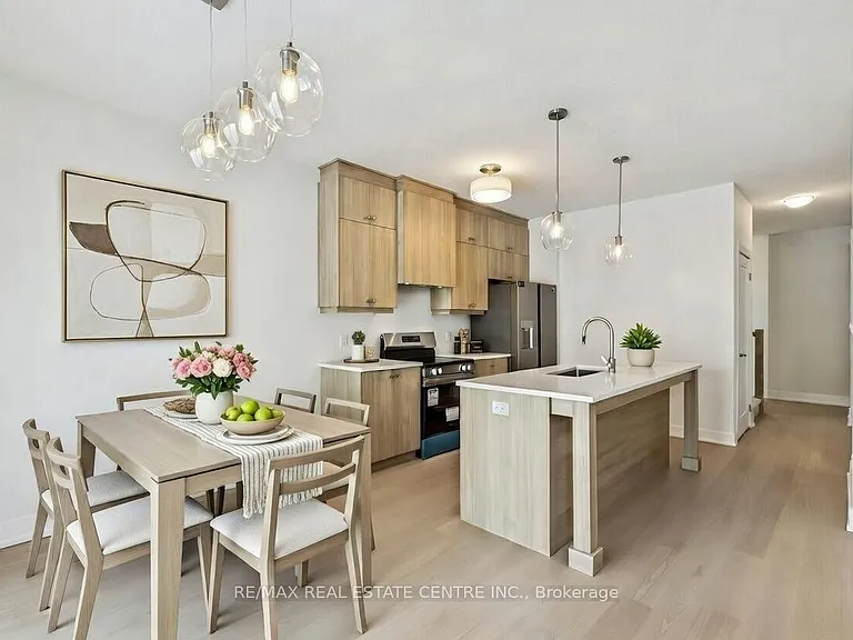 123 Maple St — Photo 13