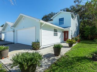 3911 Meadowview Dr N, Jacksonville, FL 32225