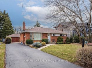 2416 Rebecca St, Oakville, ON L6L2B2