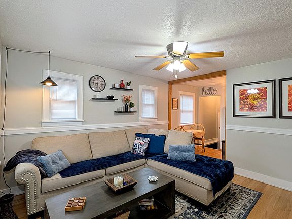 3rd image of 701 N 17th St