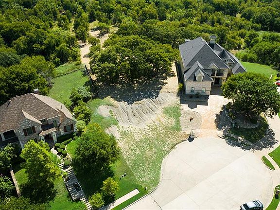 3rd image of 2605 Whispering Oaks Cv Unit 1039