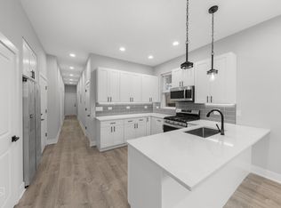 2317 W Taylor St #3F, Chicago, IL 60612