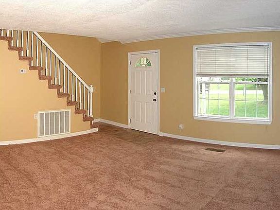 2nd image of 8815 Waconda Ln