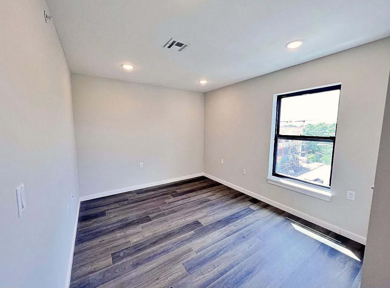 2 bed, $2,045 — Photo 1