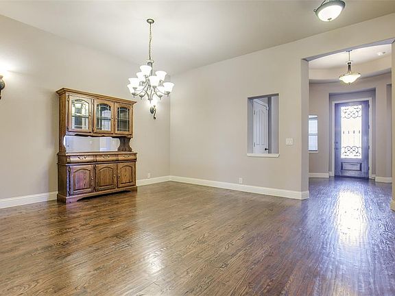 4th image of 1001 Rockcress Dr