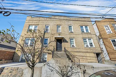 1406 8th Street, #2