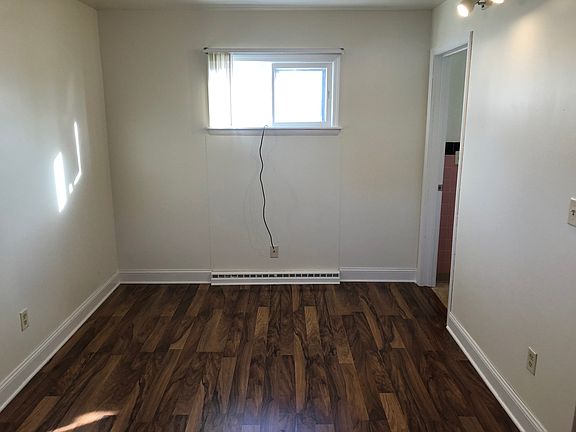 5th image of 121 Fullmer St APT 9