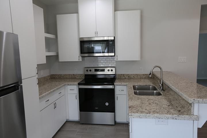 1st image of 1205 W Heritage Dr #2