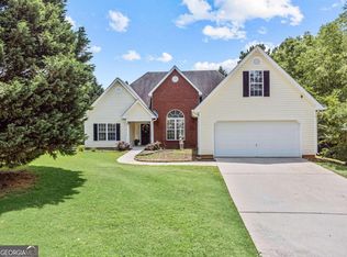 160 Towler Shoals Dr, Loganville, GA 30052