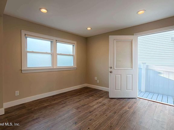 2nd image of 75 Ionia Ave Floor 1