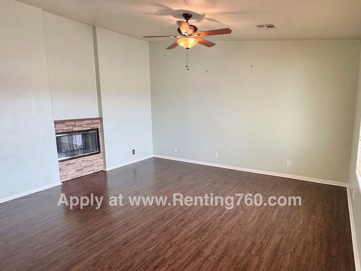 Coming Soon - 4 Bed 2 Bath Indian Cove Home With Solar Panels! — Photo 4