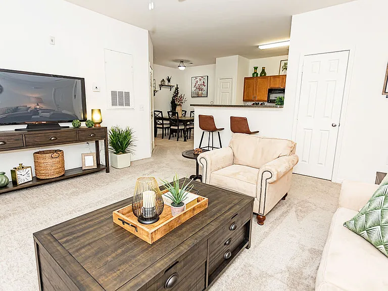 Stafford Place Apartments — Photo 23