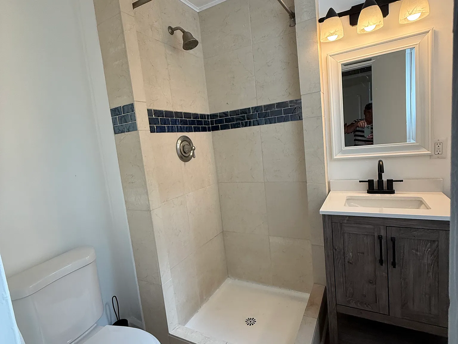 1 bed, 850 sqft, $1,495 — Photo 2