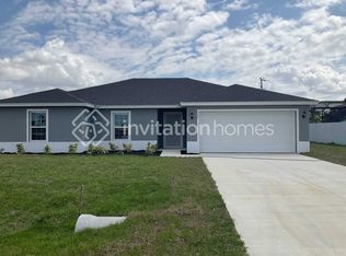 725 NW Juanita Ct, Cape Coral, FL 33993
