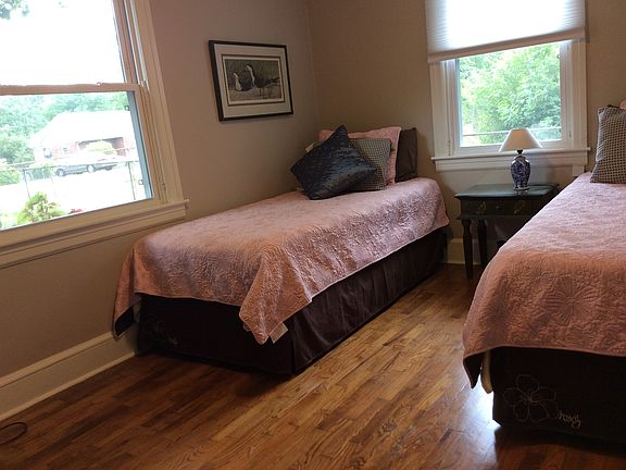 Front bedroom #3