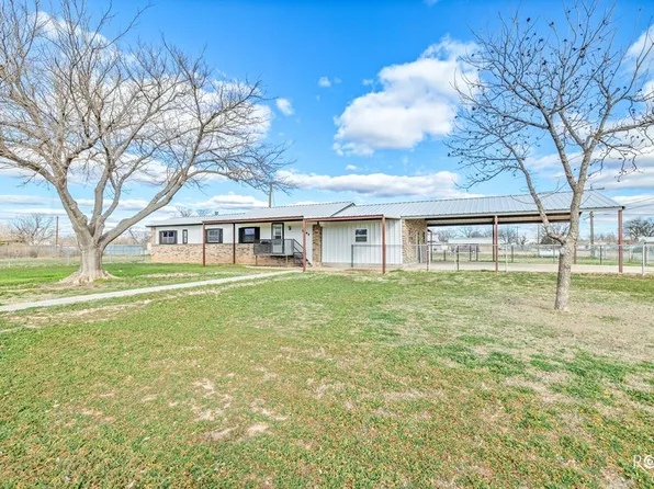8542 Petunia Ave, San Angelo, TX 76901
