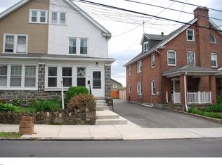 2430 E County Line Rd, Ardmore, PA 19003