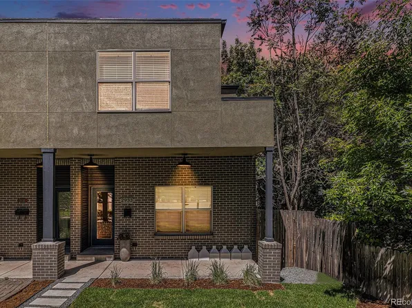 2933 S Sherman Street E, Englewood, CO 80113