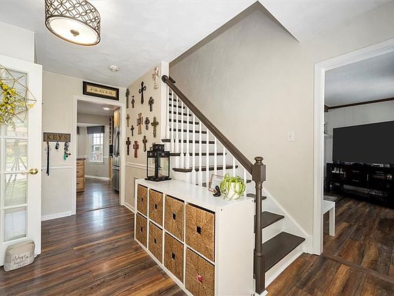 5th image of 5385 Dalrymple St