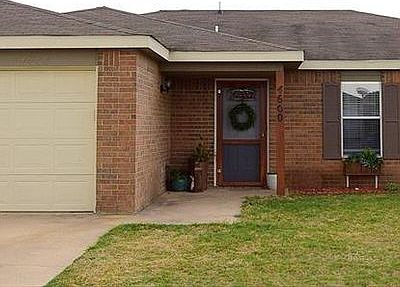 3rd image of 4600 Windcrest Dr