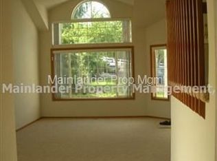 17768 NW Caribou Ct, Portland, OR 97229