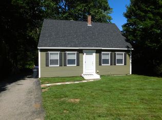 4 Willow Creek Ln, Old Orchard Beach, ME 04064